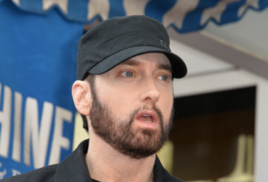 Eminem Vermögen 2022: So hat der Rapper investiert!