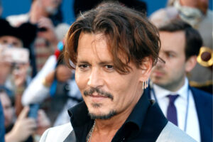 Johnny Depp Vermögen 2022: Ist er der reichste Schauspieler?