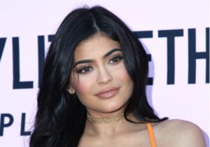 Kylie Jenner Vermögen 2022: Besitzt sie mehr als eine Milliarde?